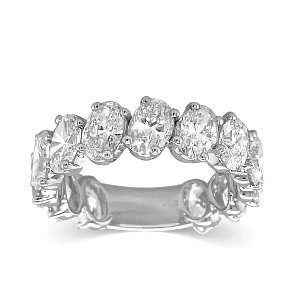 400548_6864ab4aeb0243b3859914144927dcf9mv2.webp 950 Platinum 7.95ct Oval Lab Diamond Slanted Statement Ring - Image 1