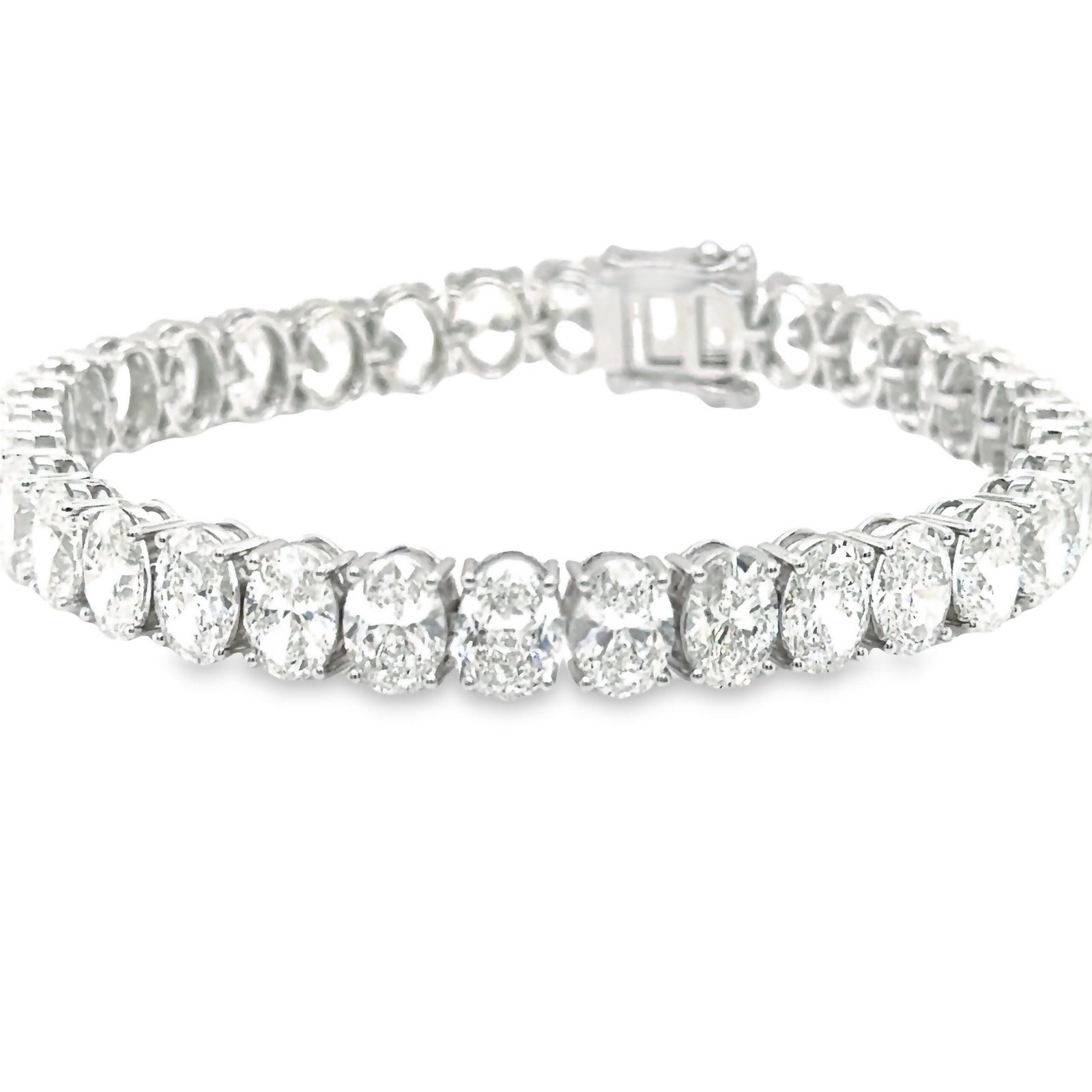 950 Platinum 7.00ct Oval Cut Natural Diamond Four-Prong Bracelet
