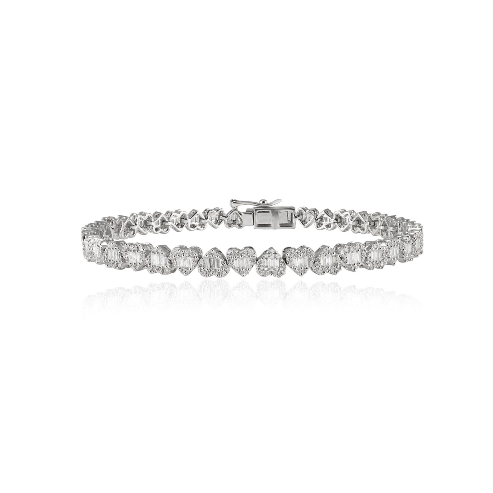 950 Platinum 2.11ct Heart Natural Diamond Prong Heart Bracelet