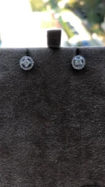 950 Platinum 0.60ct Round Moissanite Diamond Prong Setting Solitaire Stud Earrings - Image 4