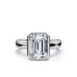 950 Platinum 2ct Emerald Lab Diamond Plain Metal Engagement Ring