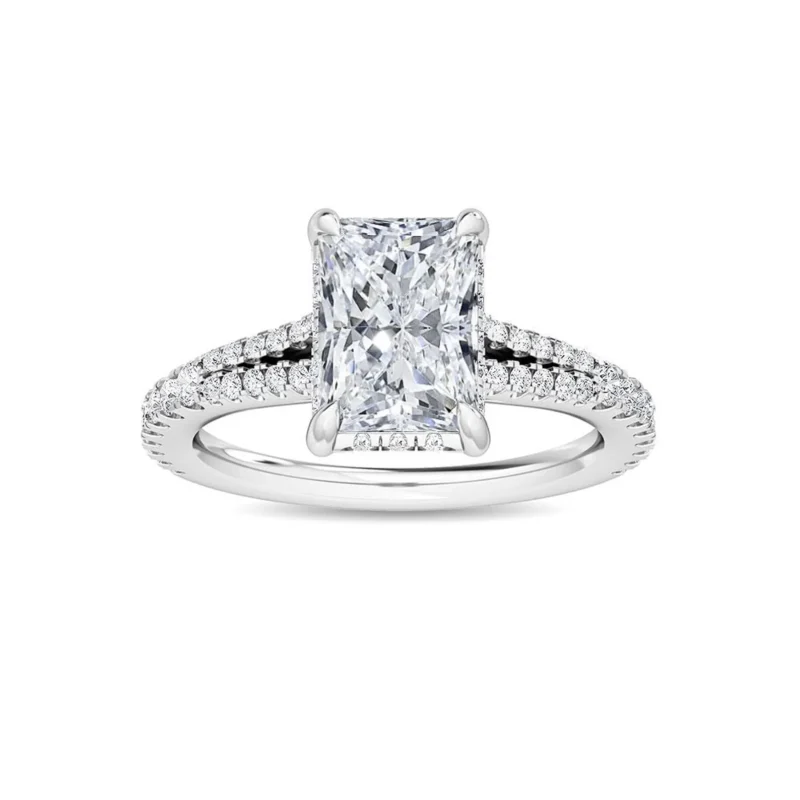 950 Platinum 2.5ct Radiant Cut Natural Diamond 4-Prong Engagement Ring